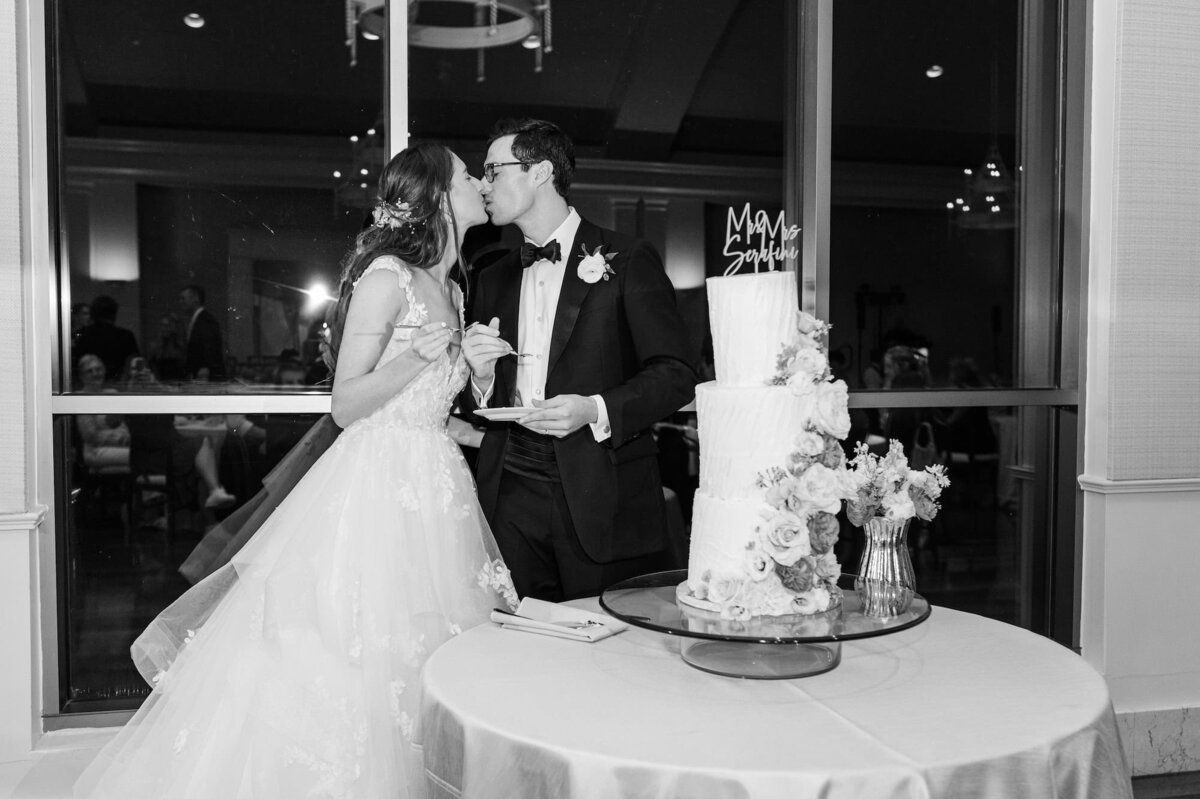 Elli-Row-Photography-Swan-House-Wedding_3768