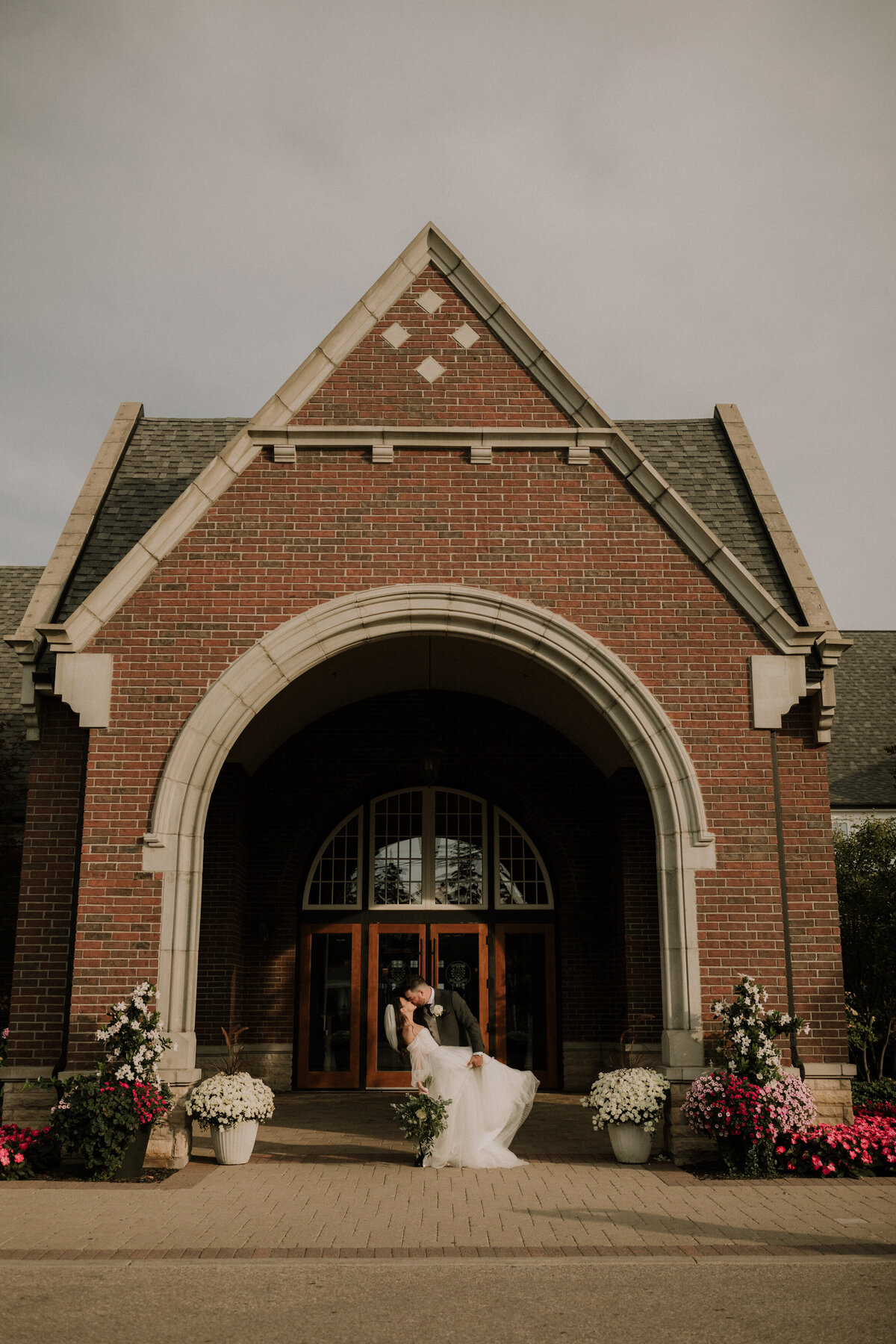 amber-matt-wedding-burlington-golf-and-country-club-ancaster-fall-autumn-15