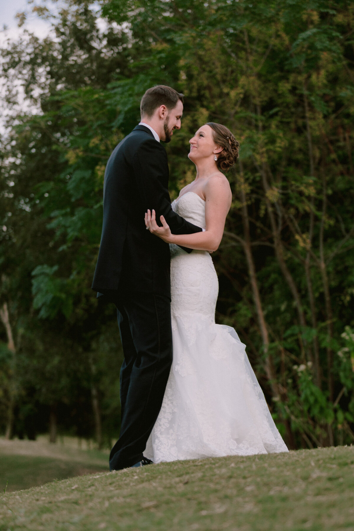 san_antonio_austin_texas_wedding_photographer-country-club-KnB-1162