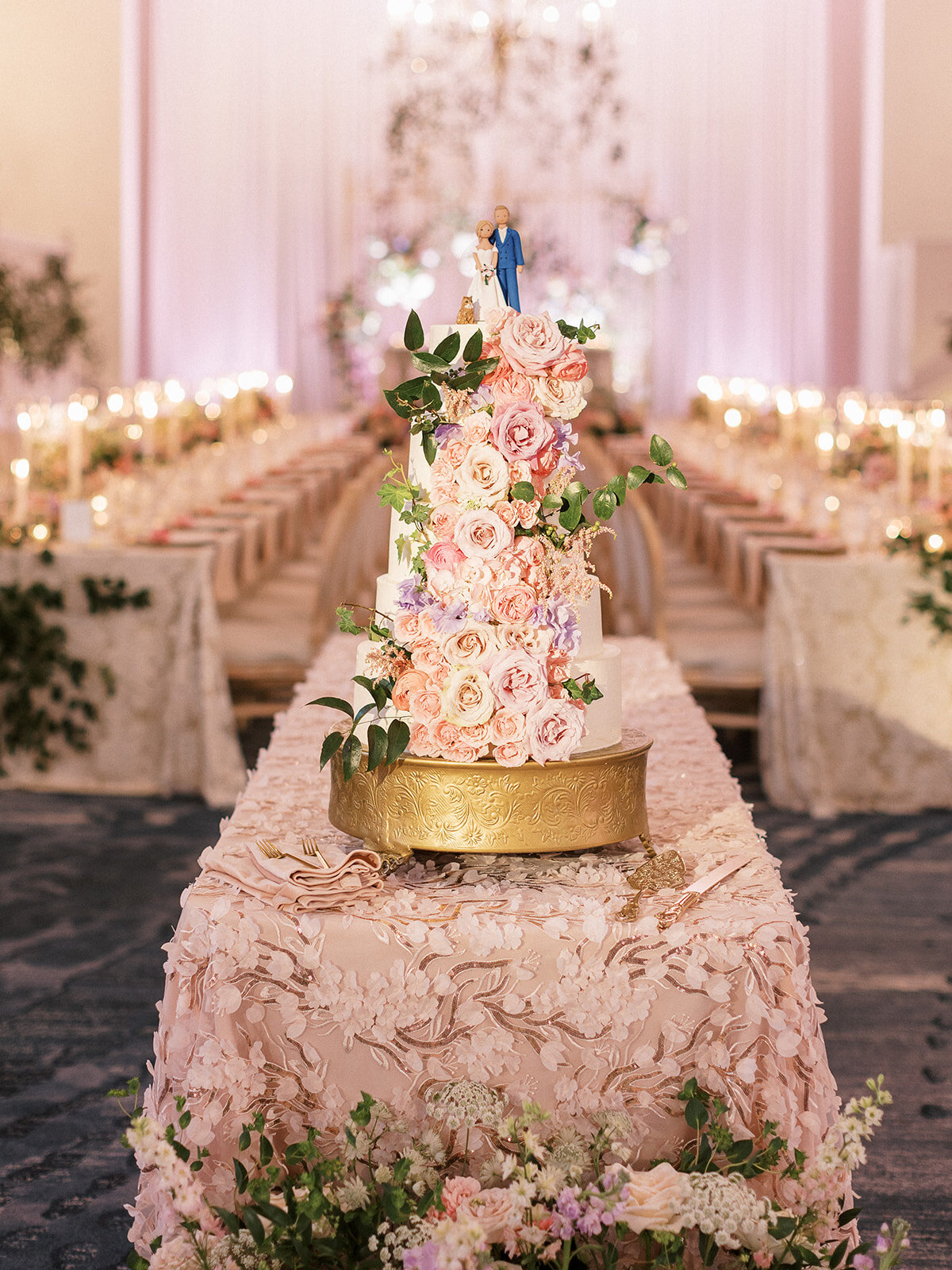 26 - Don Cesar Wedding Reception Cake - Tampa Bay Wedding Planner