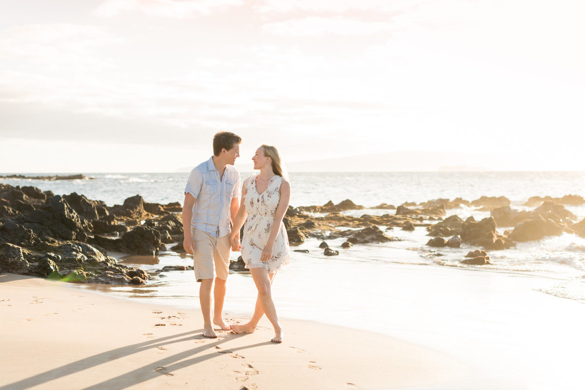 View Maui Couples Photography Sessions In Hawaii