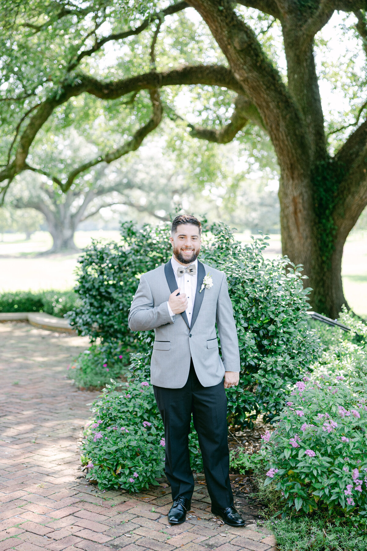 New_Orleans_LongVue_House_and_Gardens_anniversary_session_Alyse_and_Ben_Photography-2304