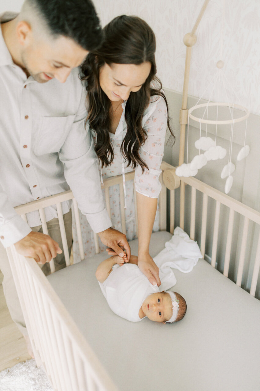 Akron and Cleveland in home newborn photography