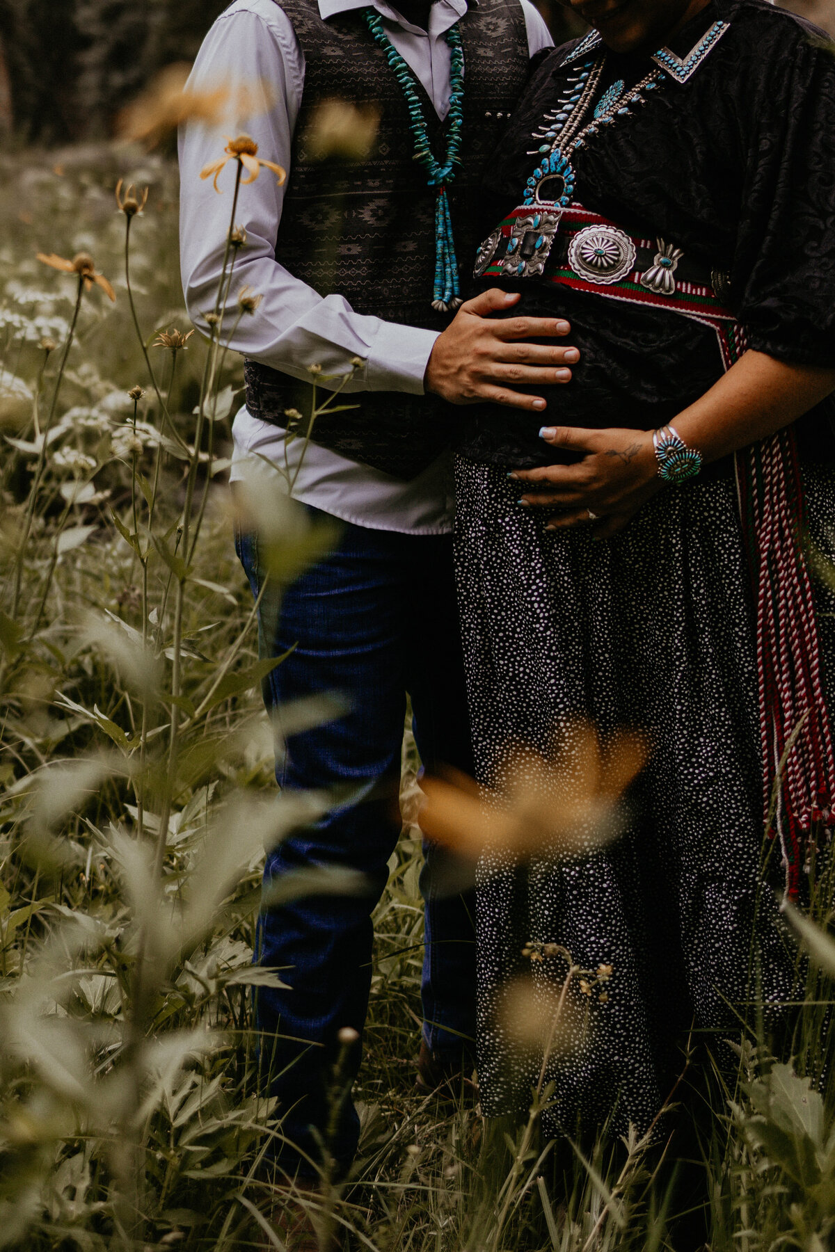 jemez-springs-new-mexico-maternity-photo-shoot-12