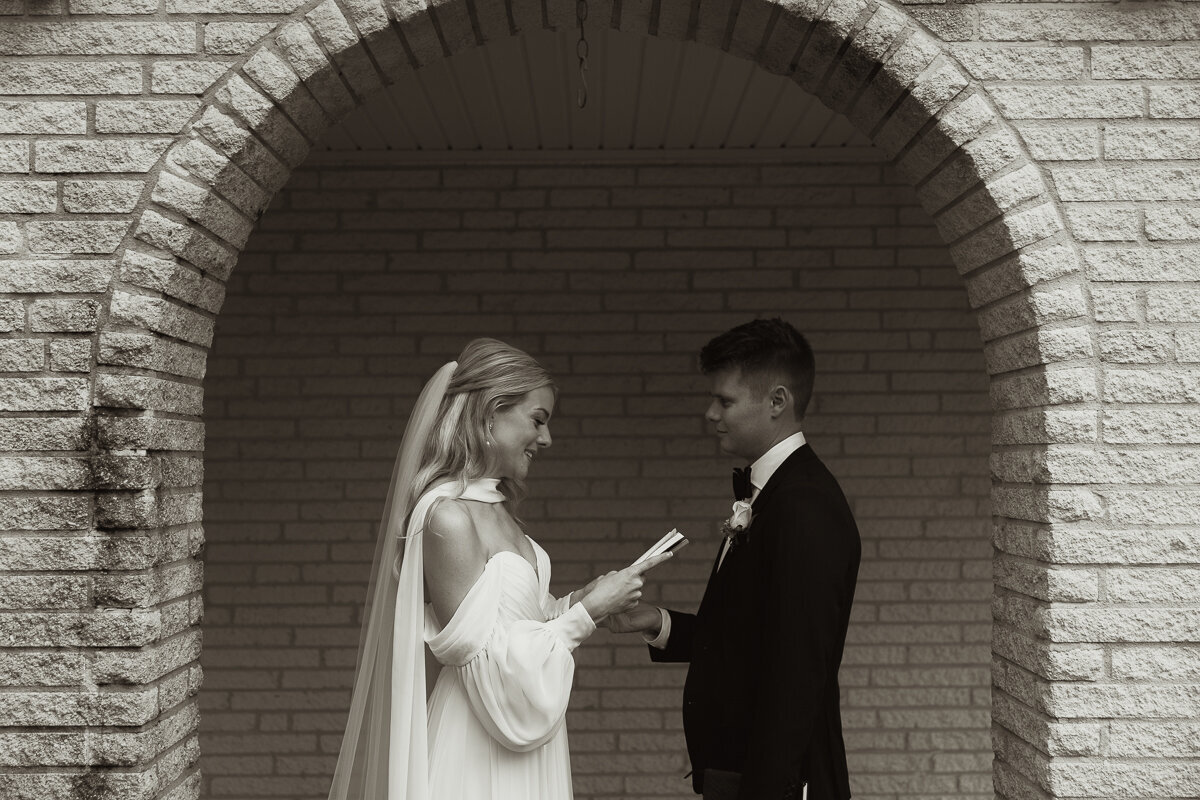 kansascitytravelingweddingphotographer-51