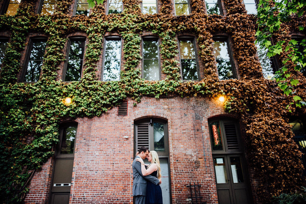 Caitlyn-Chris-Engagement_Preview-17