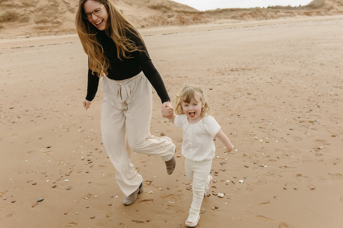 Families-Melissa-Harding-Photography-family-portrait-photographer-Prince-Edward-Island-PEI-5