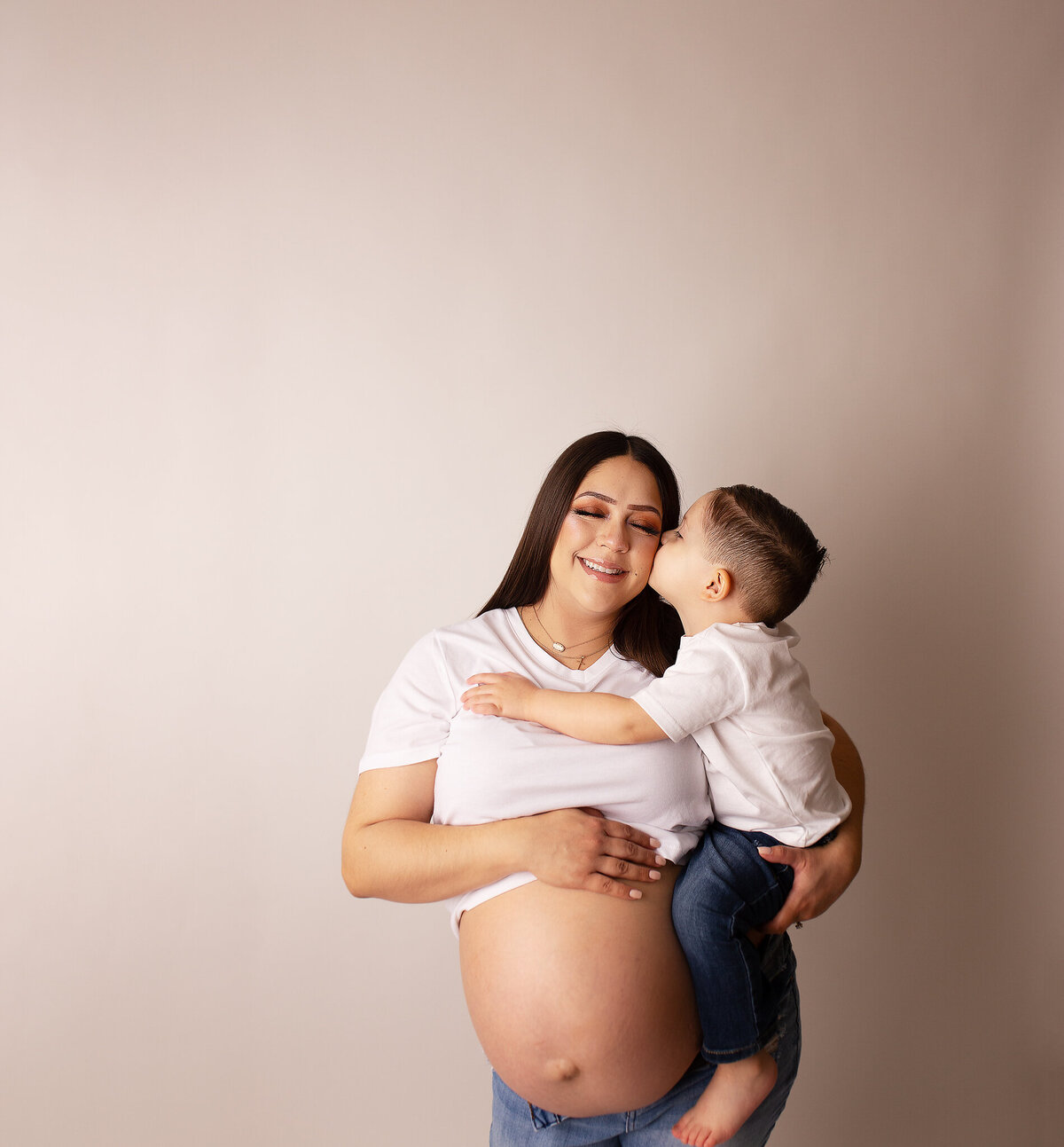 Amarillo Lubbock Maternity Photograher - Studio Maternity 2025 (50)