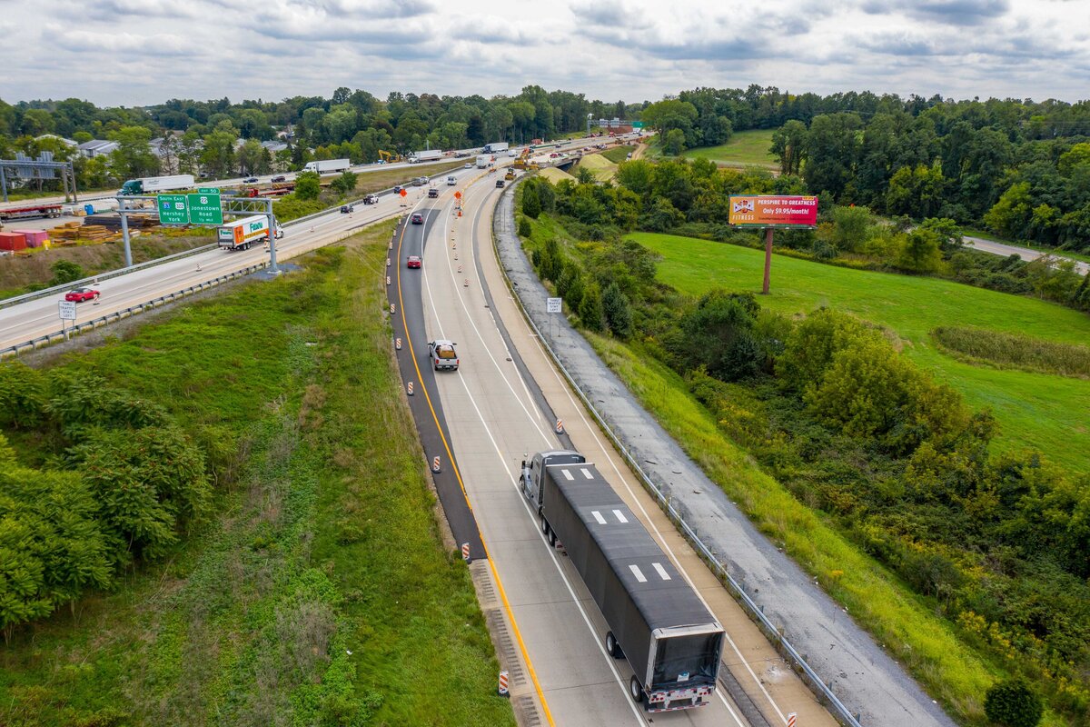 crunch fitness billboard placement along highway
