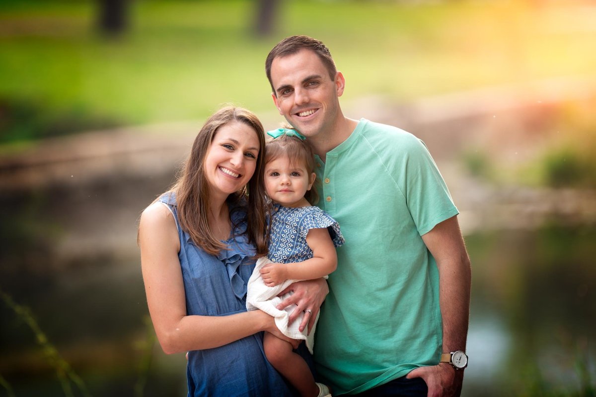 03-28-19-chelsea-family-portraits-D800-0066-Edit