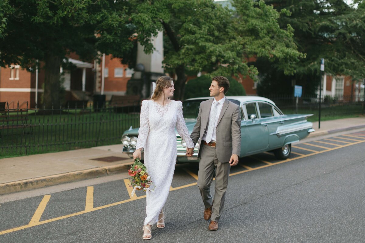 Chloe Parker Photography Heartfelt Wedding Photographer in Virginia — Wedding Photos 55