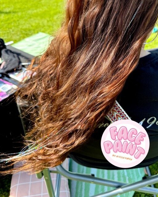 face-painting-by-alyssa-daken-hair-tinsel-bemidji