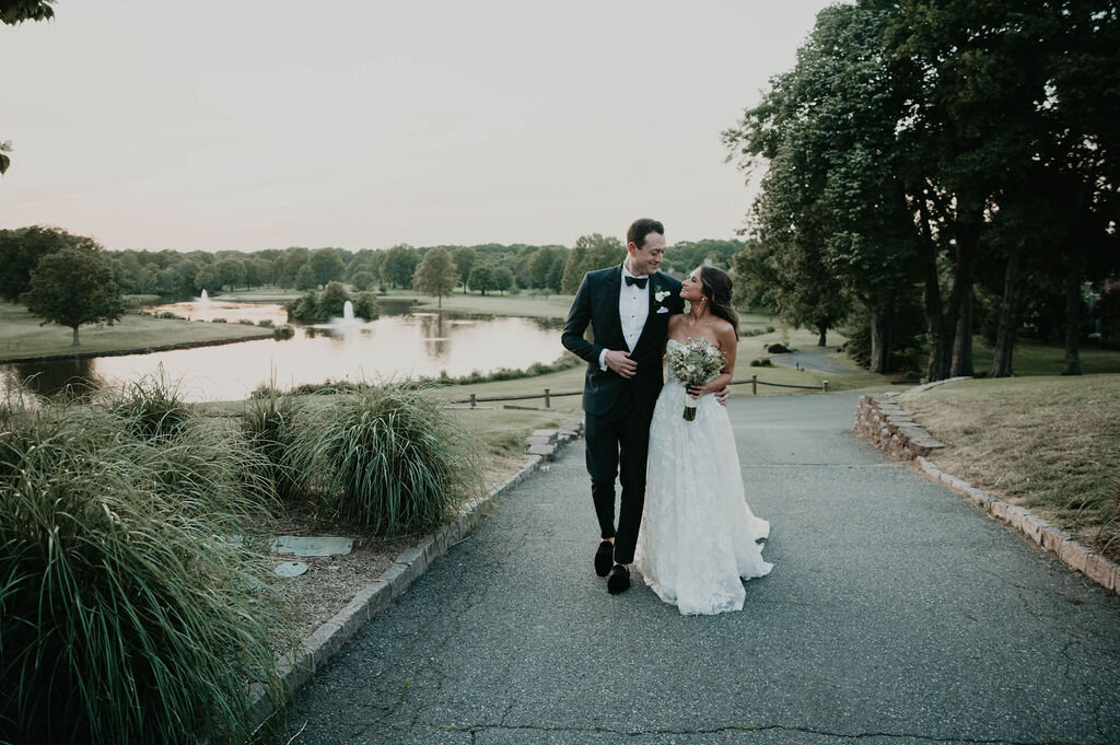 bride-groom-brooklake-golf-course