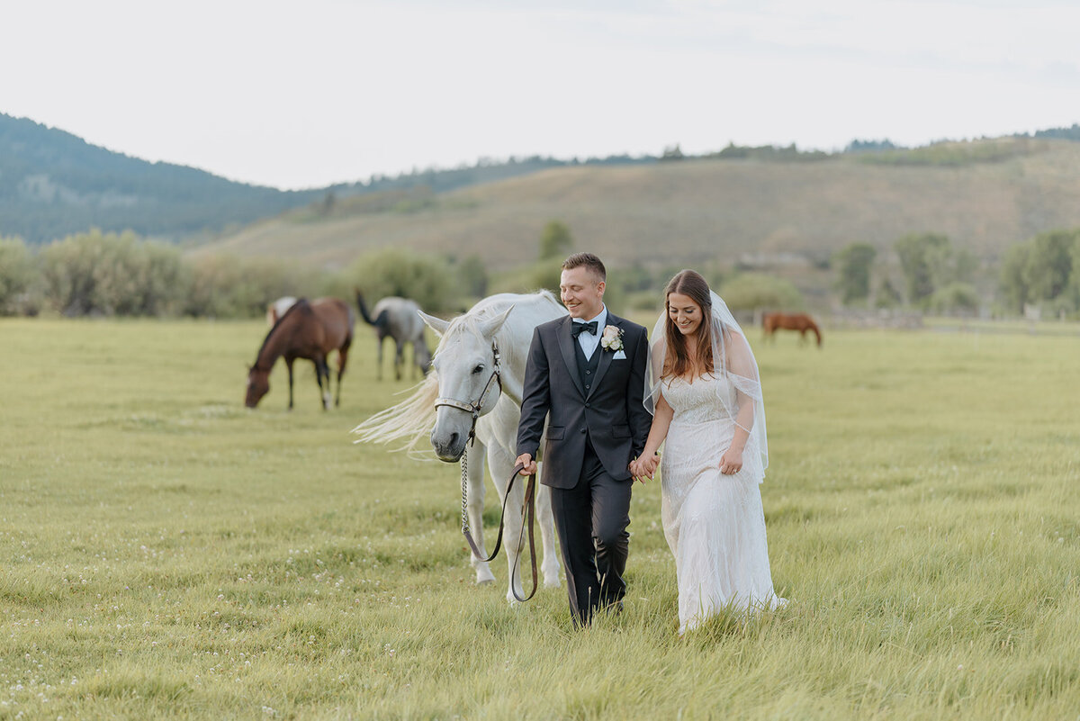 Diamond-Cross-Ranch-Wedding-18