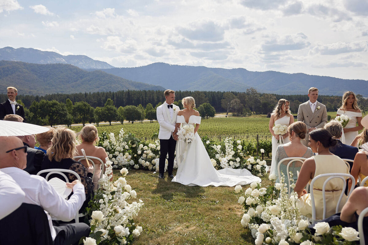 HR_EandG_Feathertop_LostinLovePhotography_wedding_19
