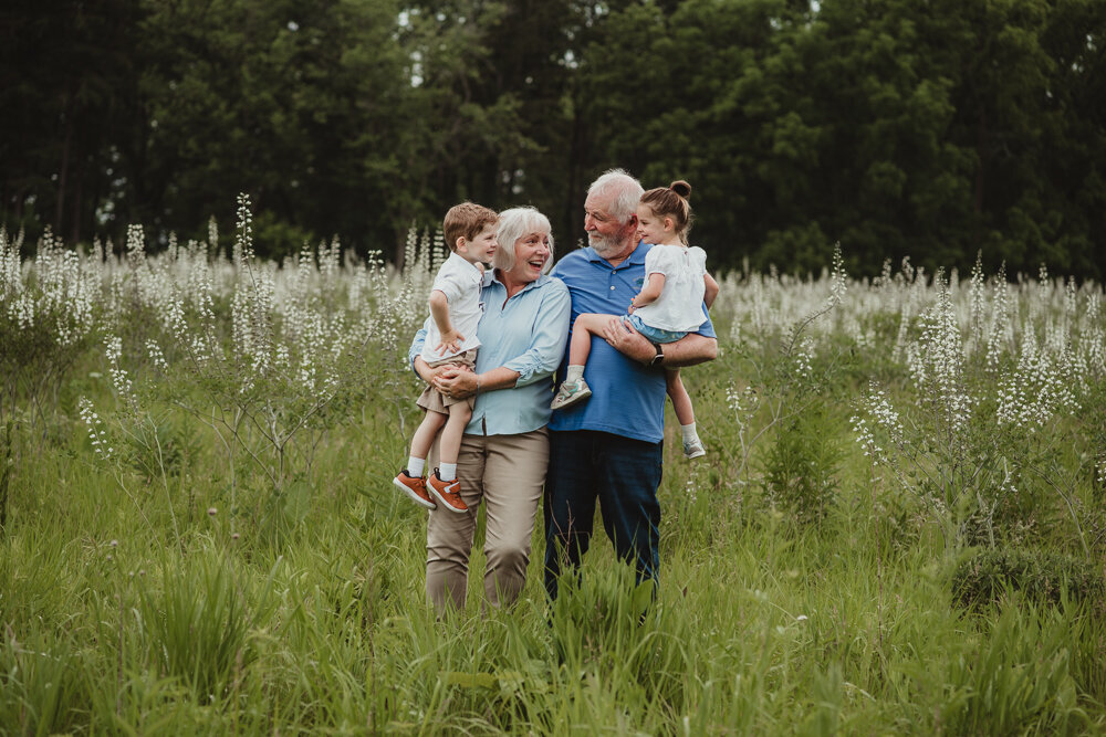 Elizabeth Priniski Madison Family  photographer Colleen Family-2