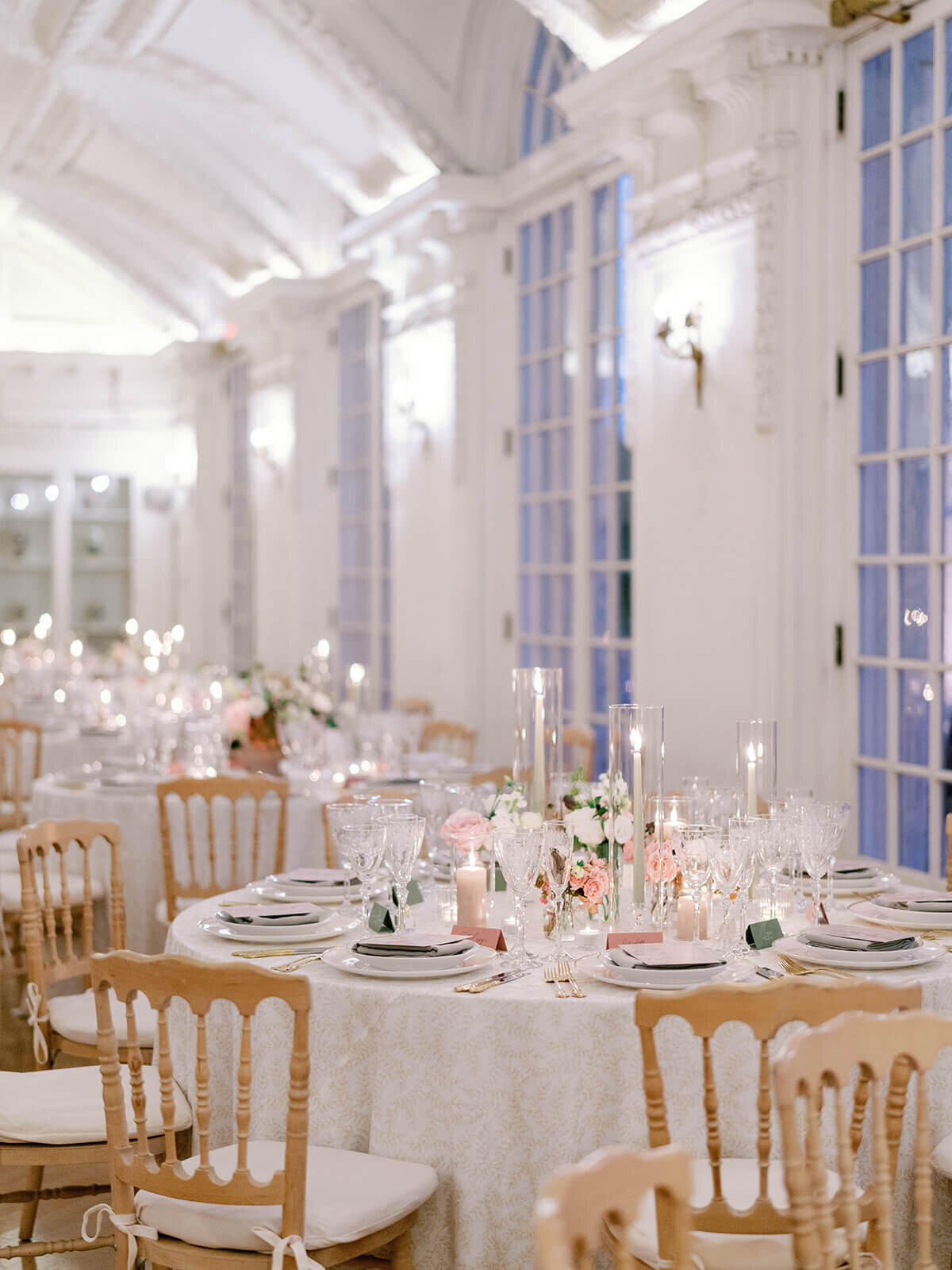 lili-chris-dar-constitution-hall-wedding-reception-springvale-floral-1
