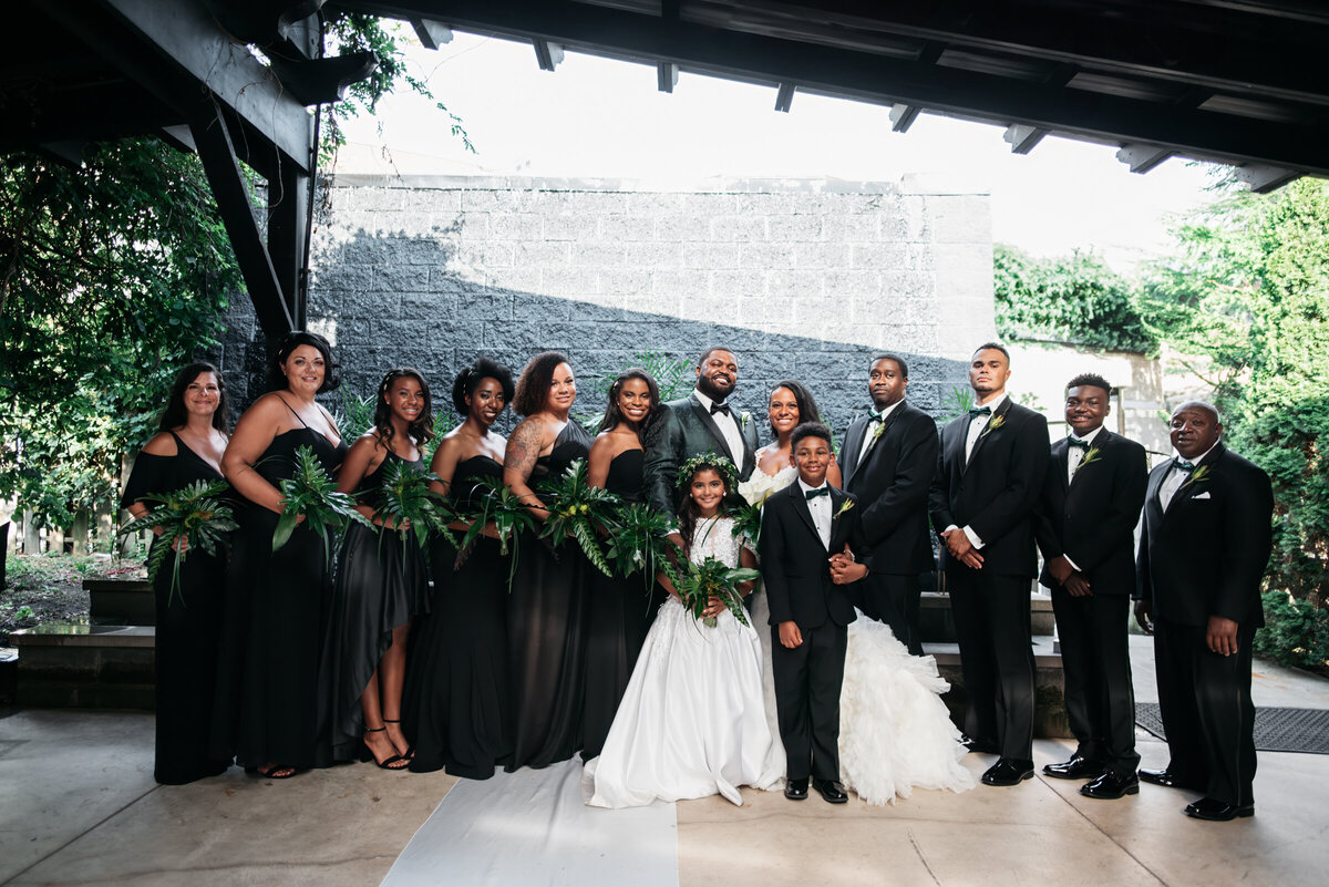 Leslie-Rodriguez-Photography-downtown-Louisville-Industrial-Wedding-25