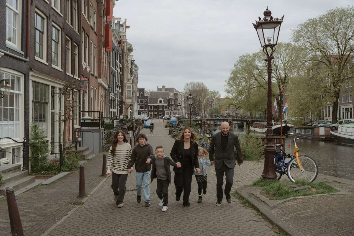 family-photoshoot-amsterdam-couple-photographer-amsterdam-inhosuecapture-32