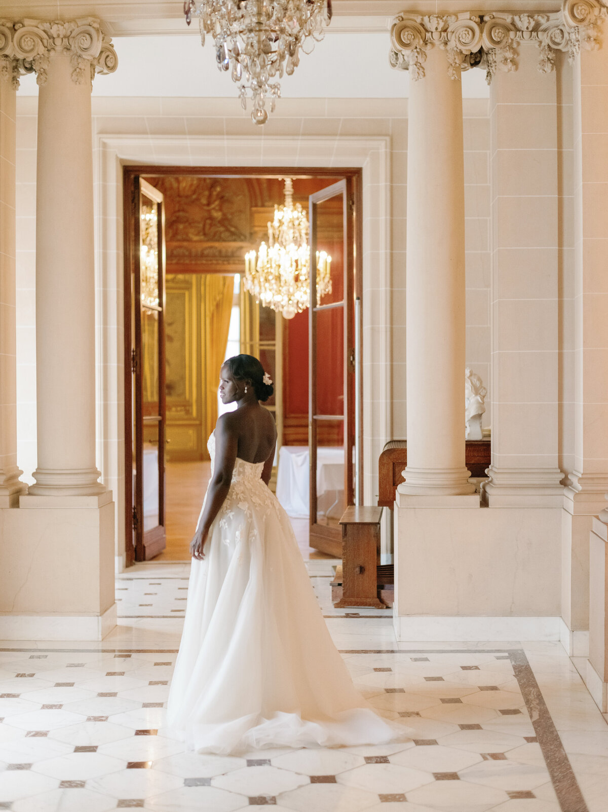 perry-belmont-house-wedding-classic-european-bride-style