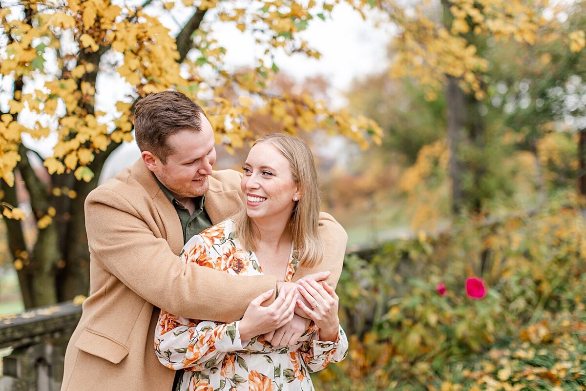 Pittsburgh-Mellon-Park-Fall-Engagement_0015