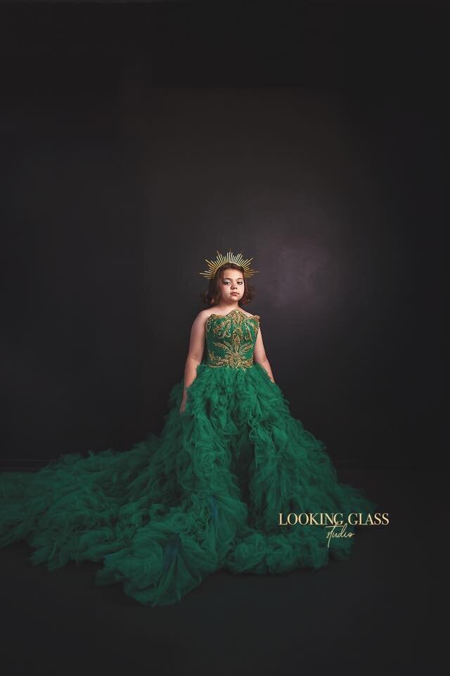 green dress