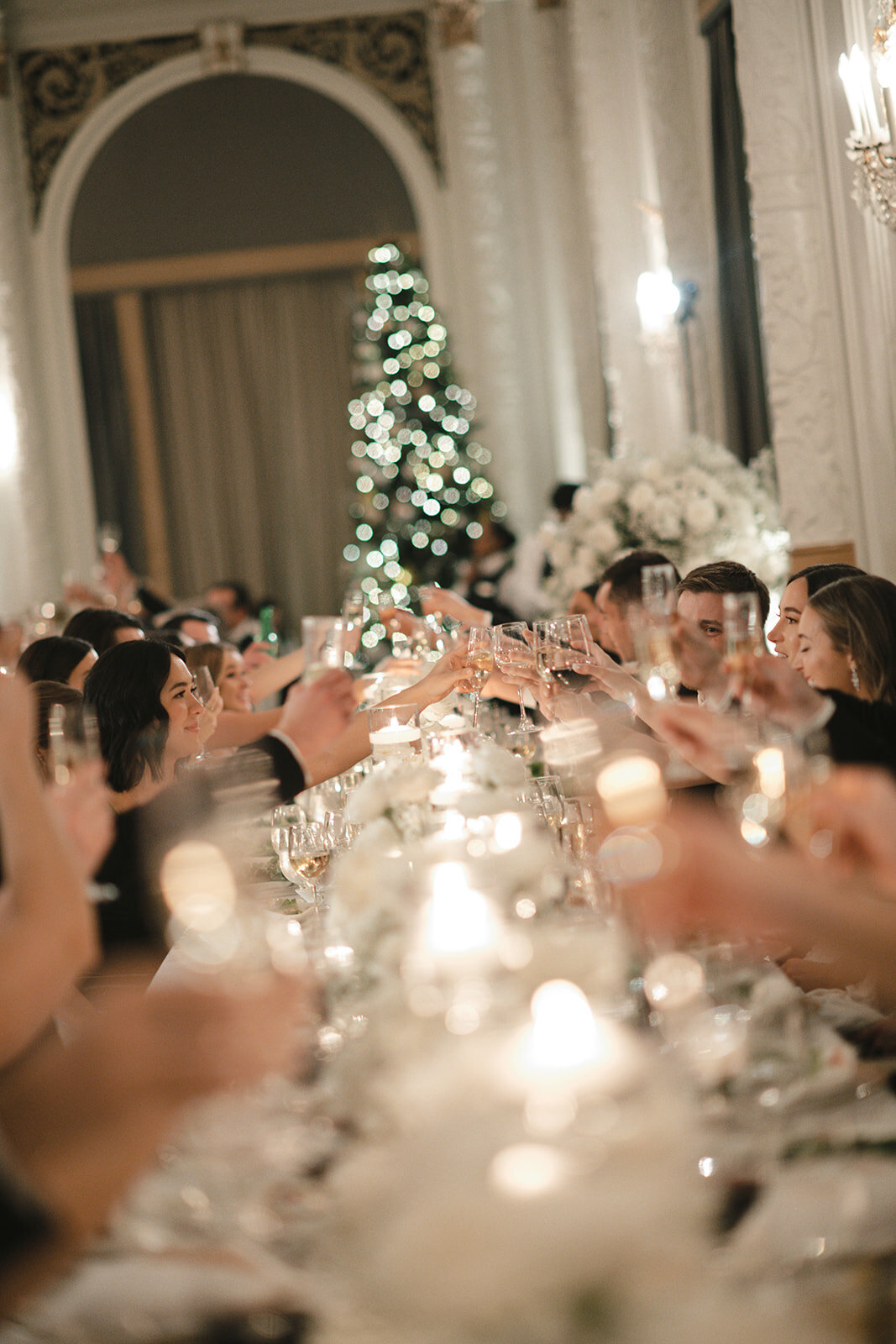 Grand-White-Wedding-Fairmont-Hotel-Flora-Nova-Design-Seattle-00059