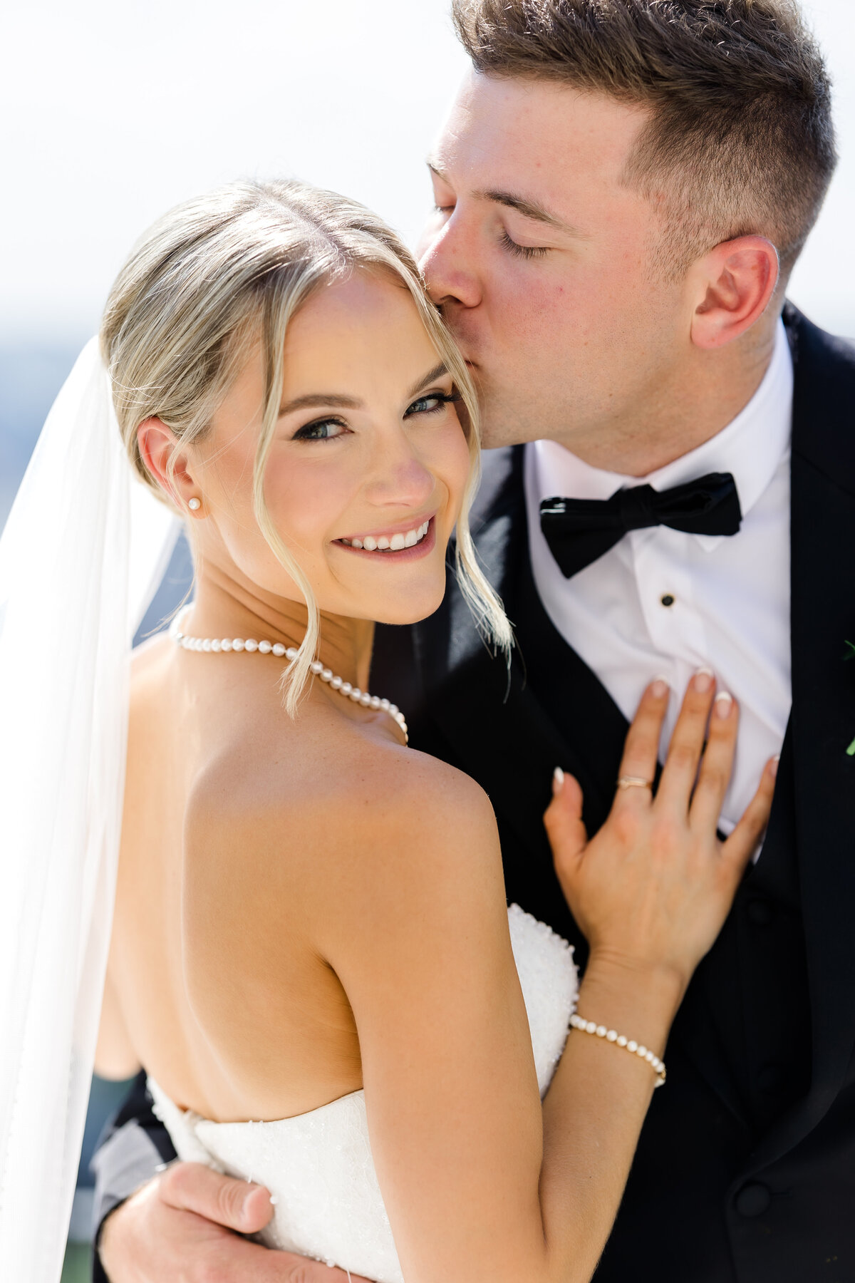 kasia-sickau-wedding-photographer-grace-alex-monastery-event-center-cincinnati-ohio8U9A3379