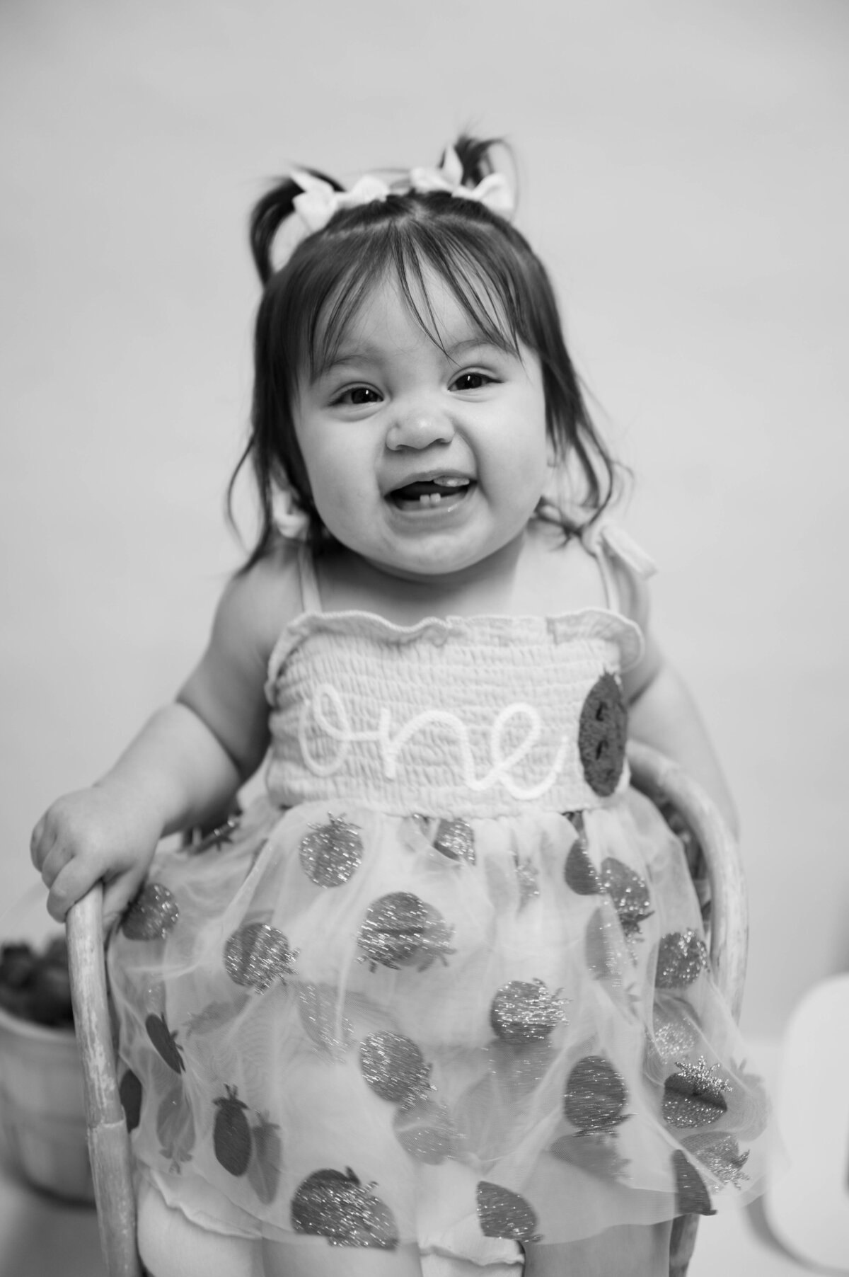 Taylor Elizabeth Photography Weddings and Lifetyle Photographer in Indiana Maternity + Family Photo 105