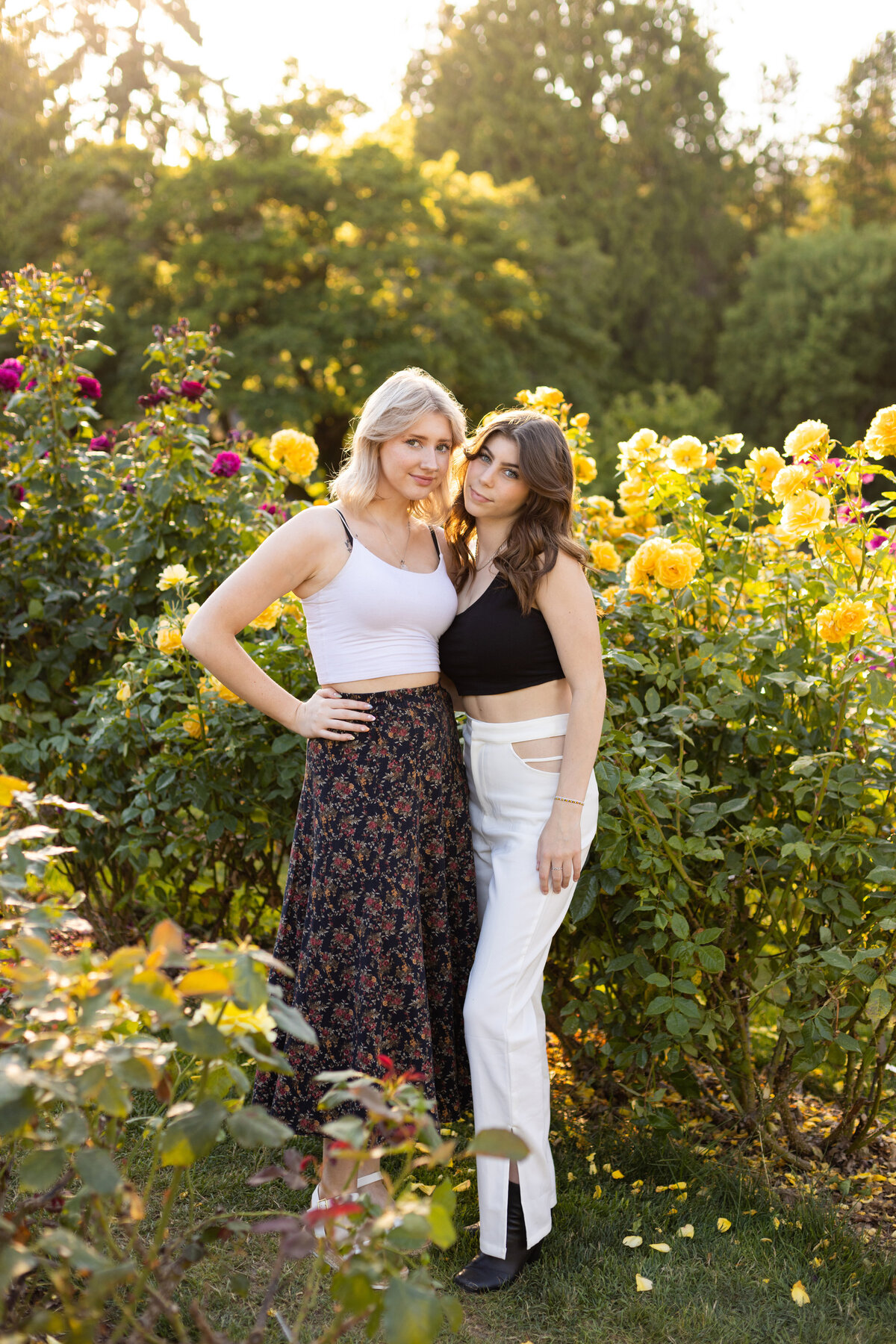 best_friend_senior_photos_rose_garden_point_defiance