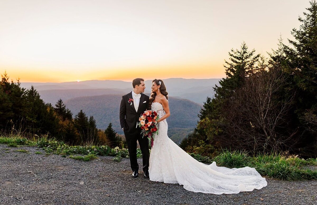 mountain_wedding_invitations_4