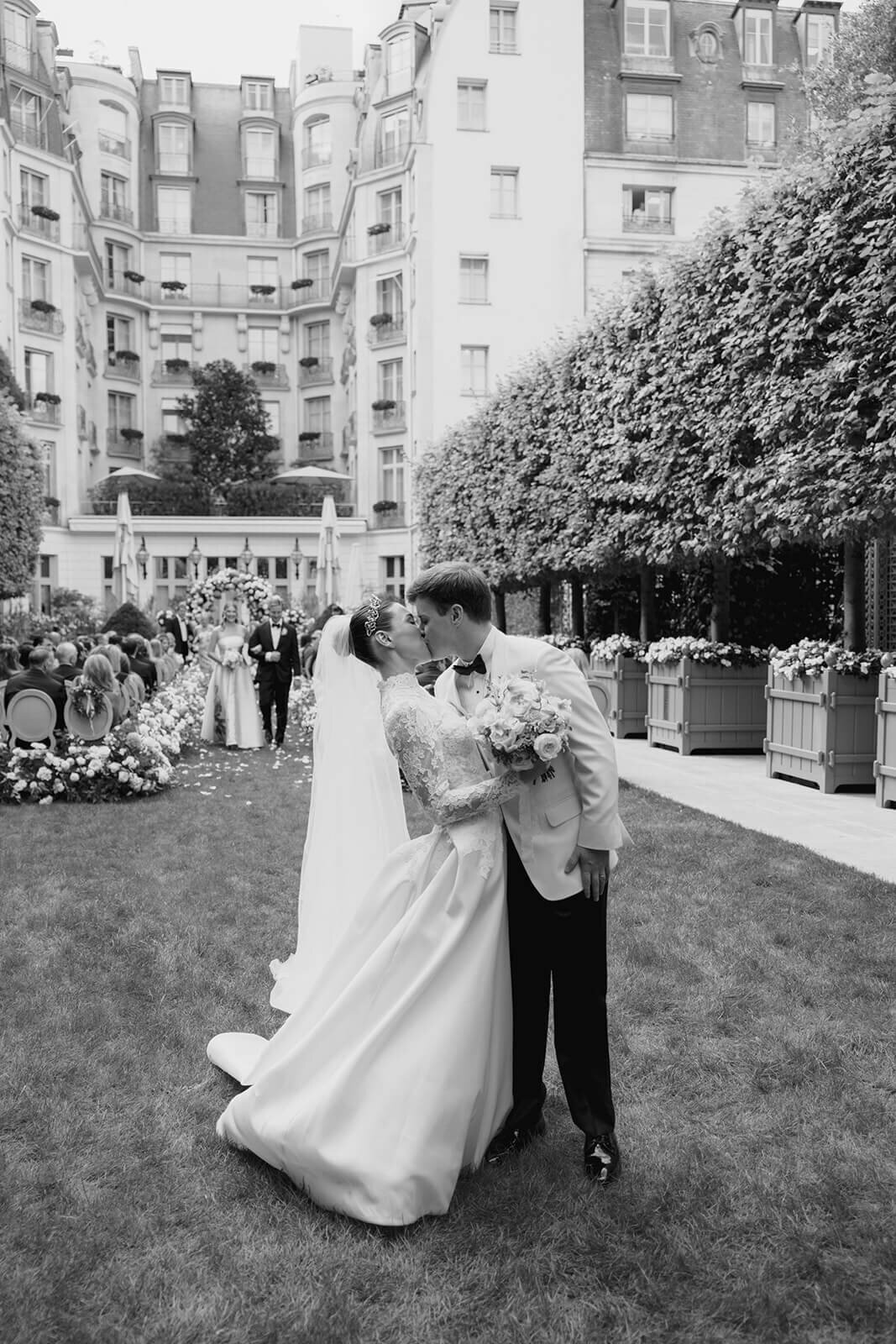 Ritz-Paris-Wedding-Larisa-Shorina-Photography-85