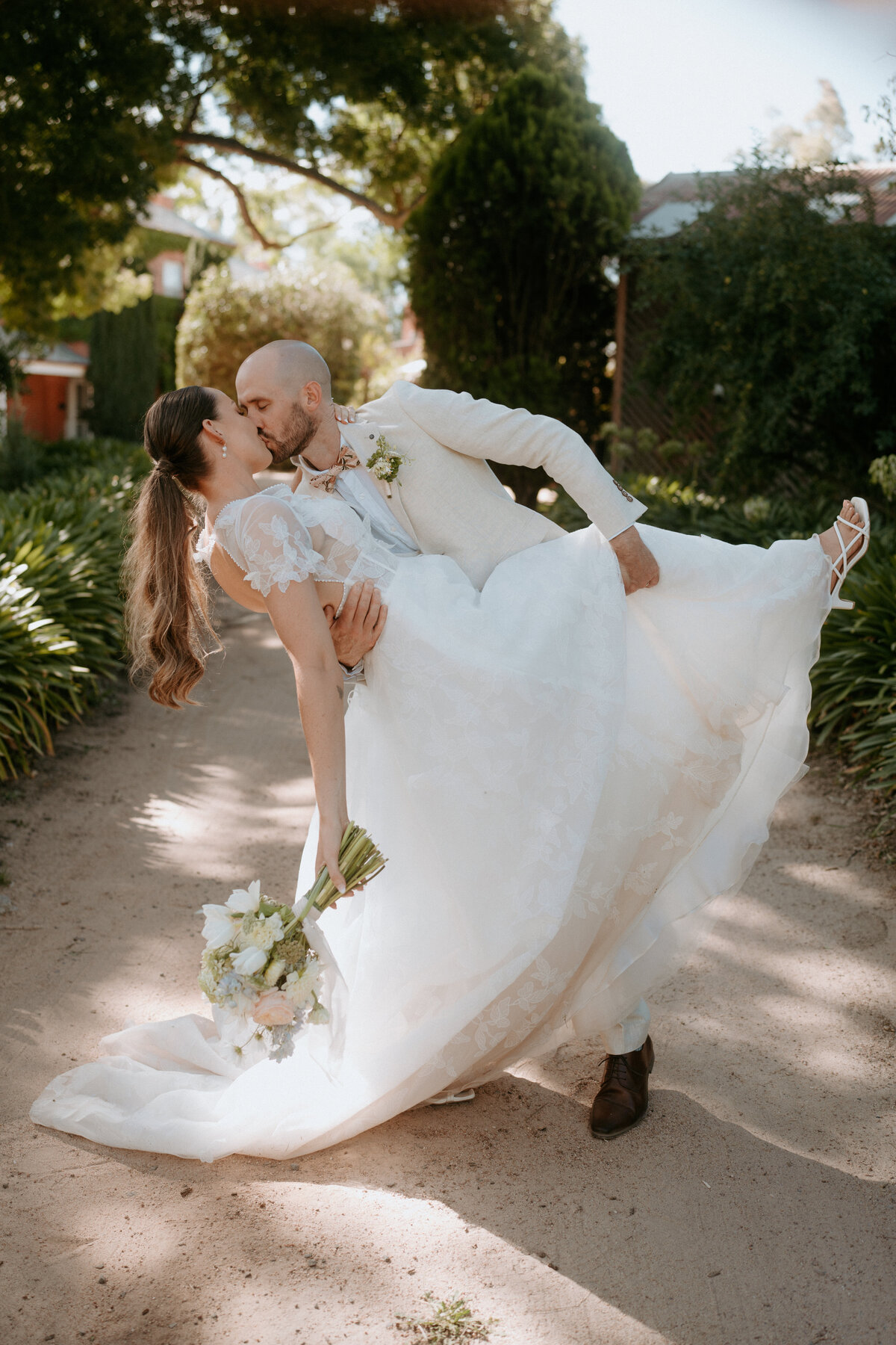 2024-02-17-Georgia + Daniel Ravenswood Homestead Wedding Sneak Peeks Daisy + Pine-108