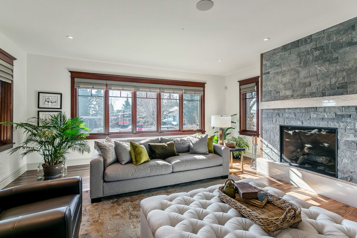 4719 CHARLES DR-4730-HDR