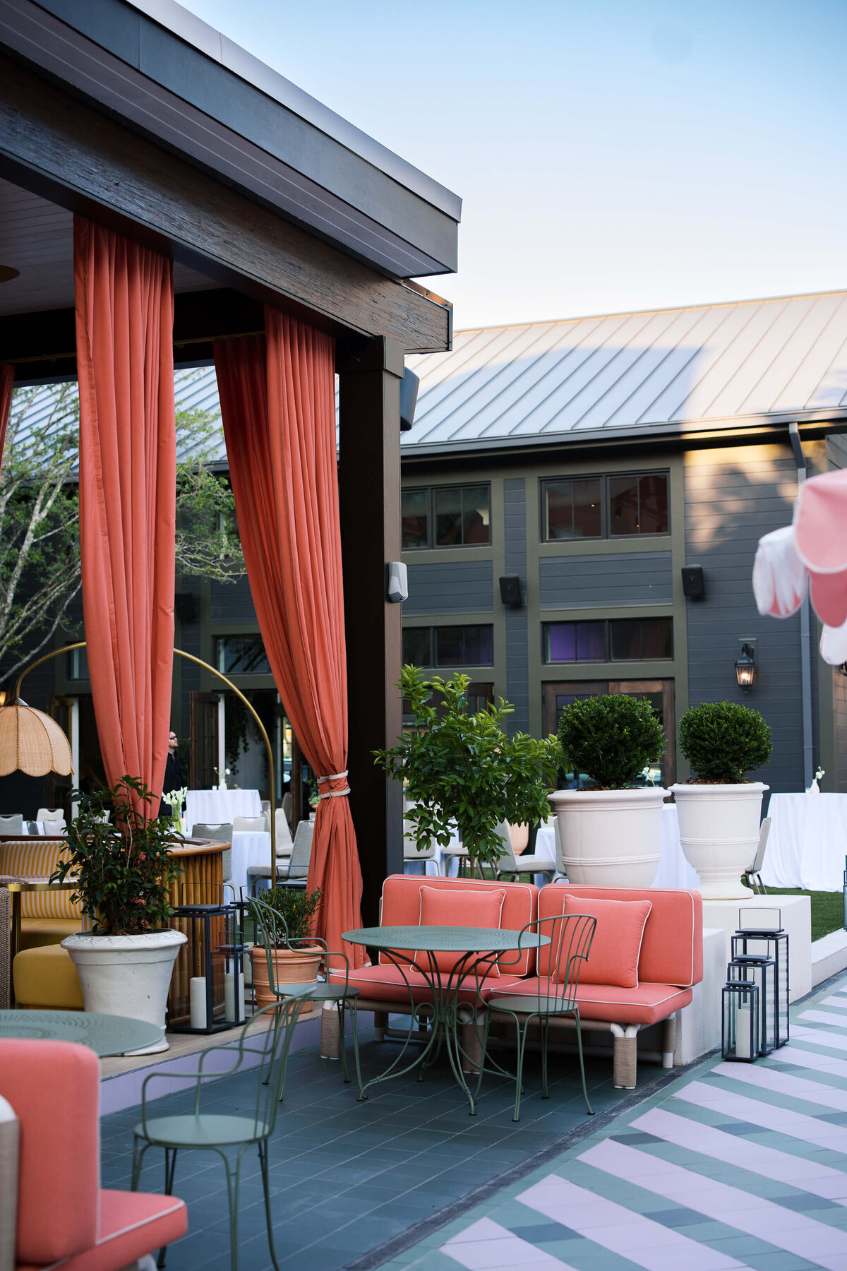 Hotel Bardo Savannah Wedding 83