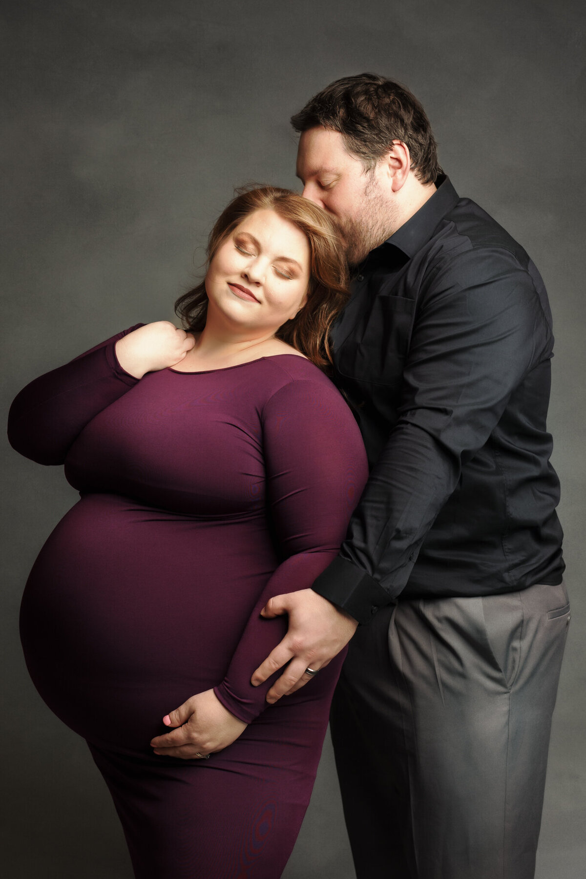 Best NW Arkansas maternity photographer, maternity photography near me, maternity portraits NW Arkansas, pregnancy photoshoot near me