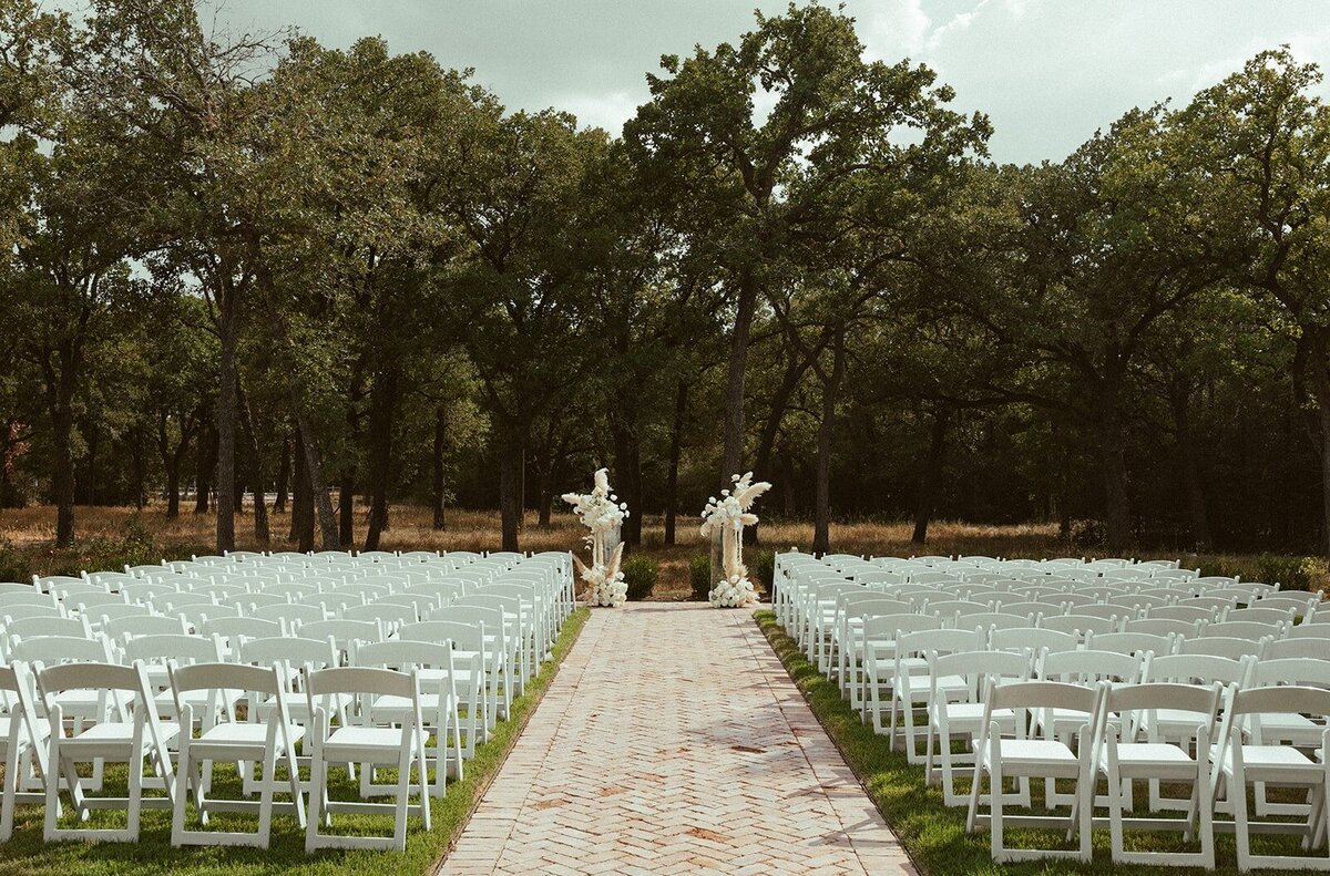 The-Grand-Lady-Wedding-Austin-Texas-Robyn-Dawn-Photos-373-min