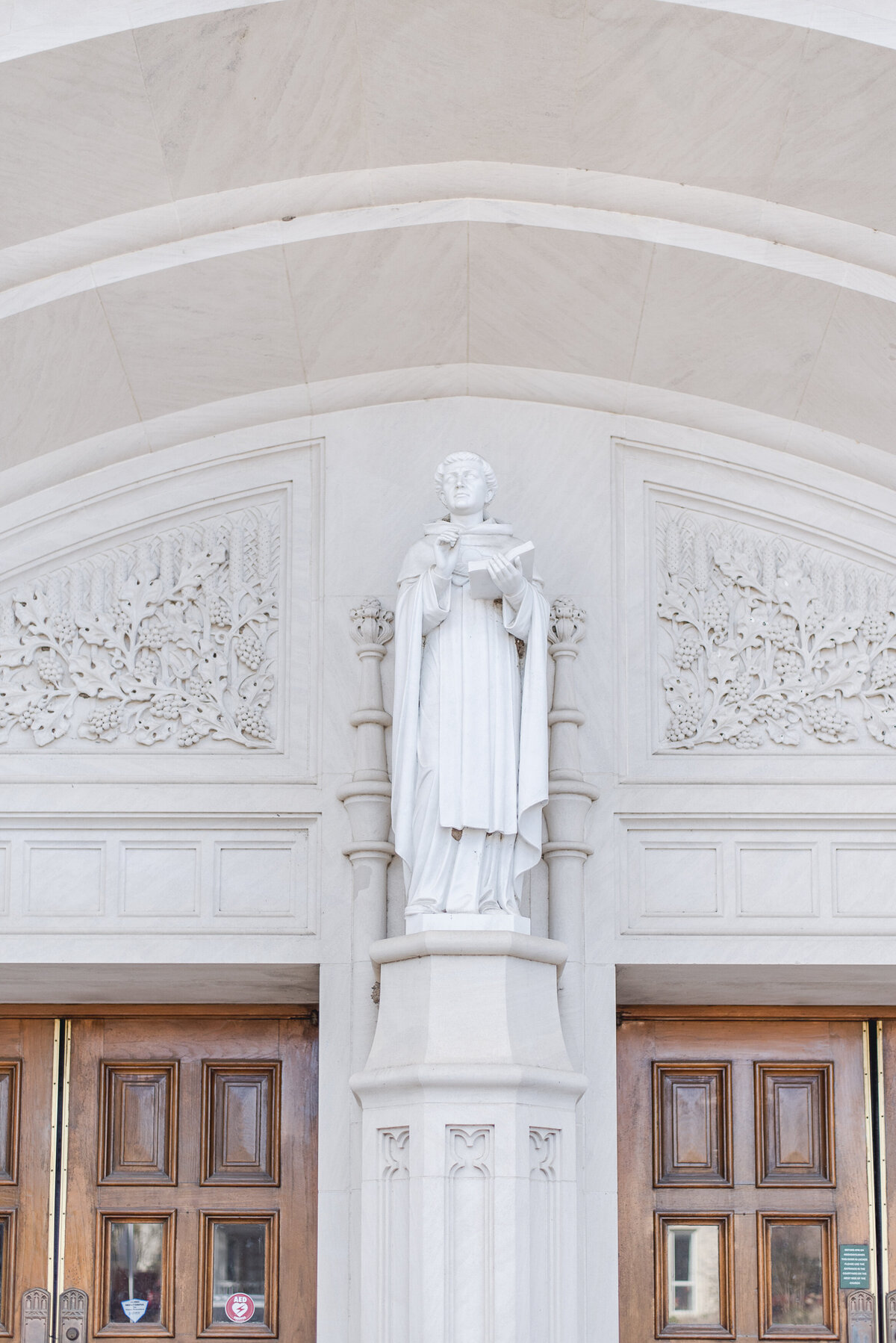 jen-symes-weddings-dallas-cathedral-6