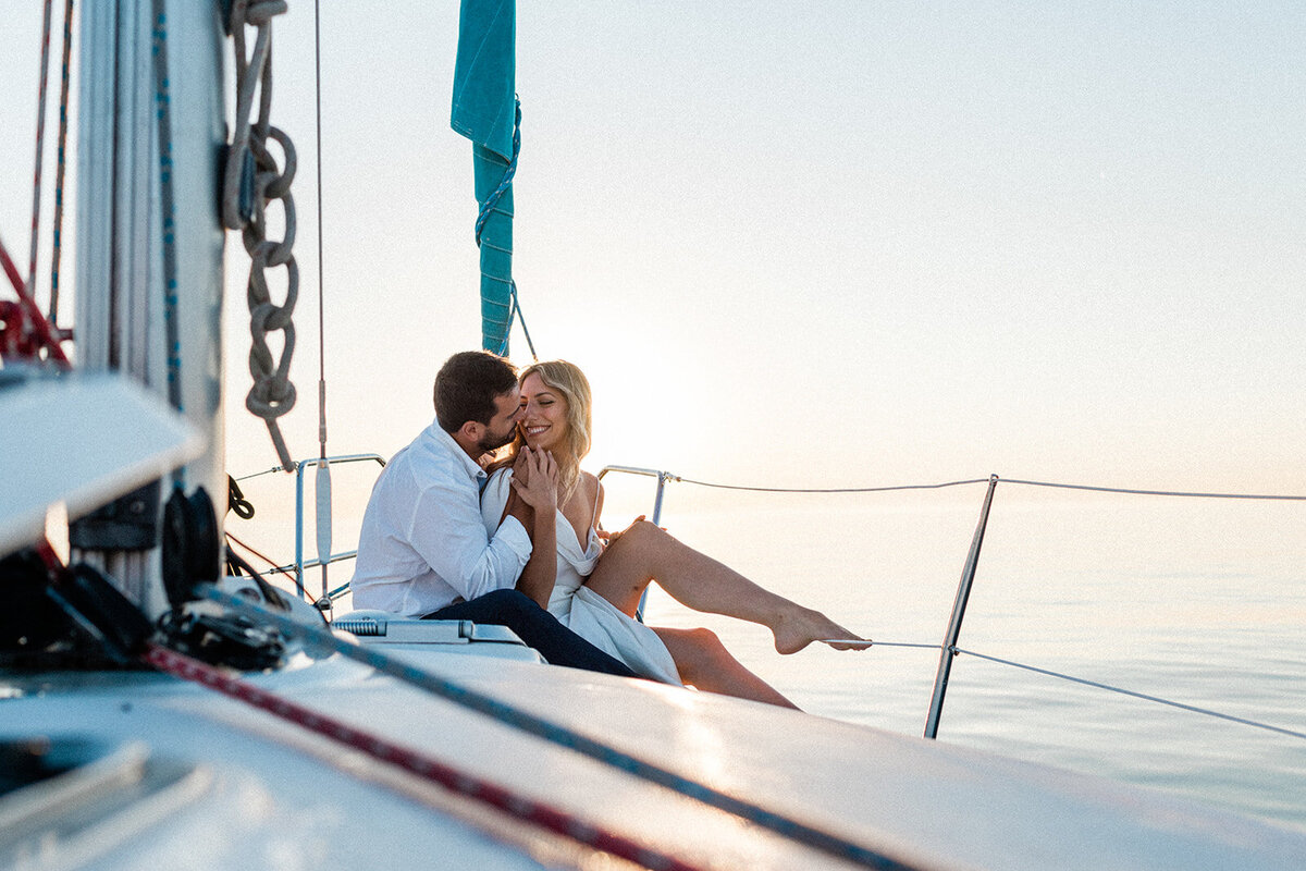 C+E_Chicago_Sailboat_Engagement_Session_by_Diana_Coulter-70