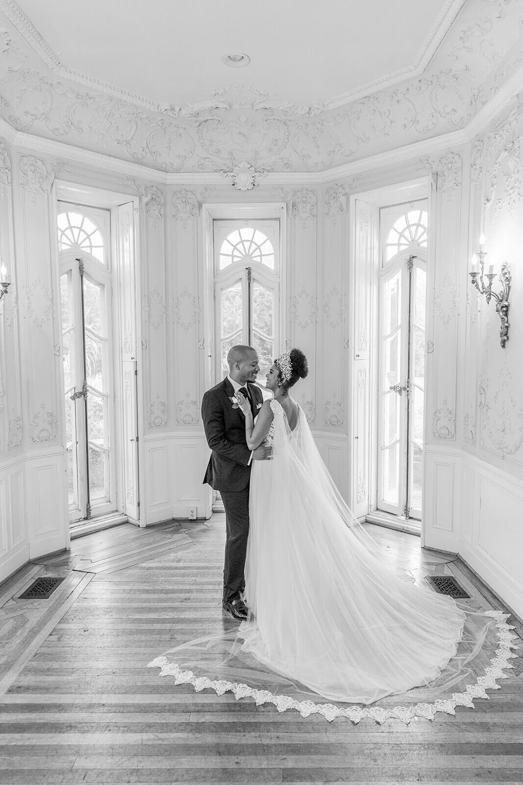 bride and groom portraits inside Cylburn Arborteum