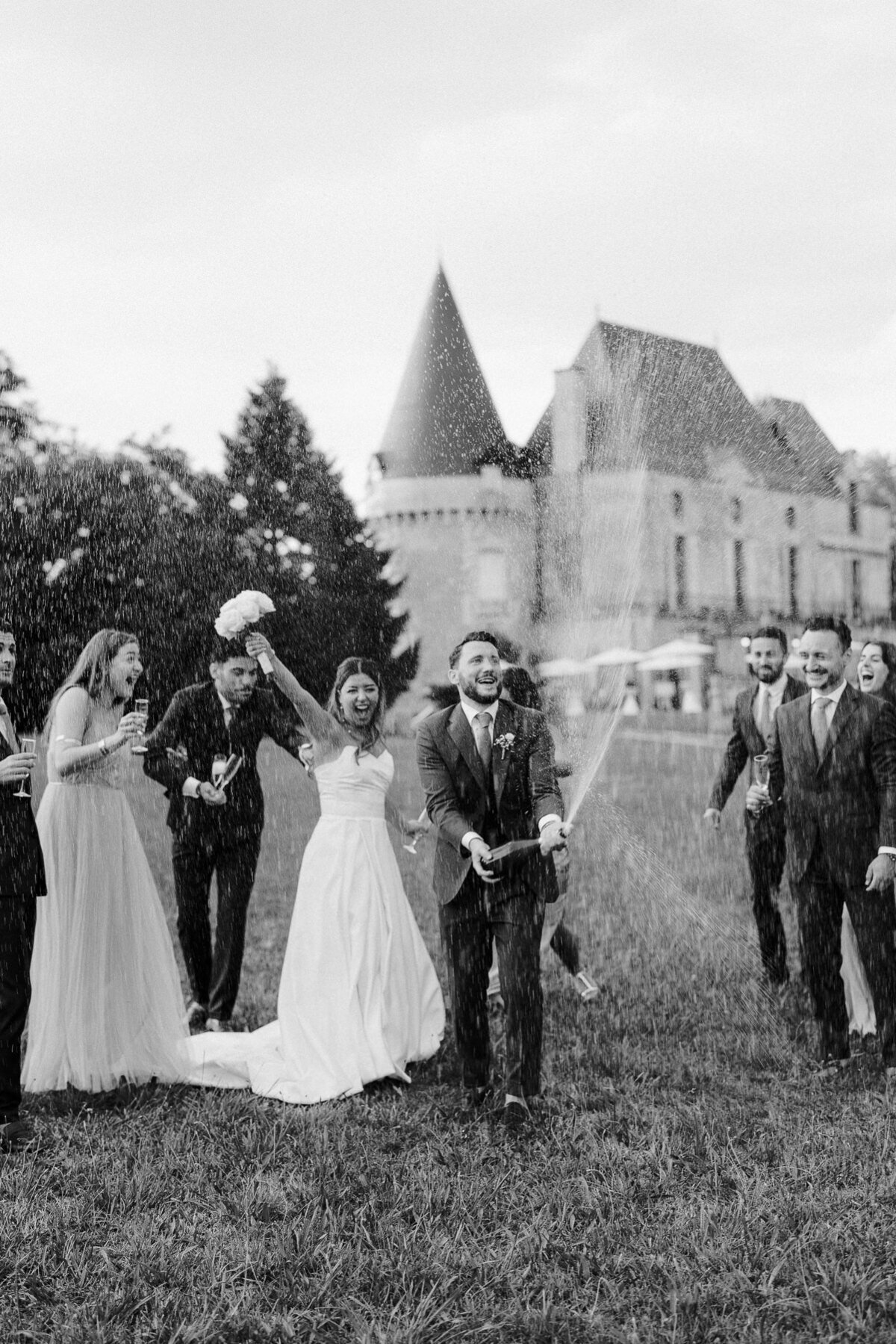 Stylish_Chateau__Des_Pilles_Destination_Wedding_Photographer-95