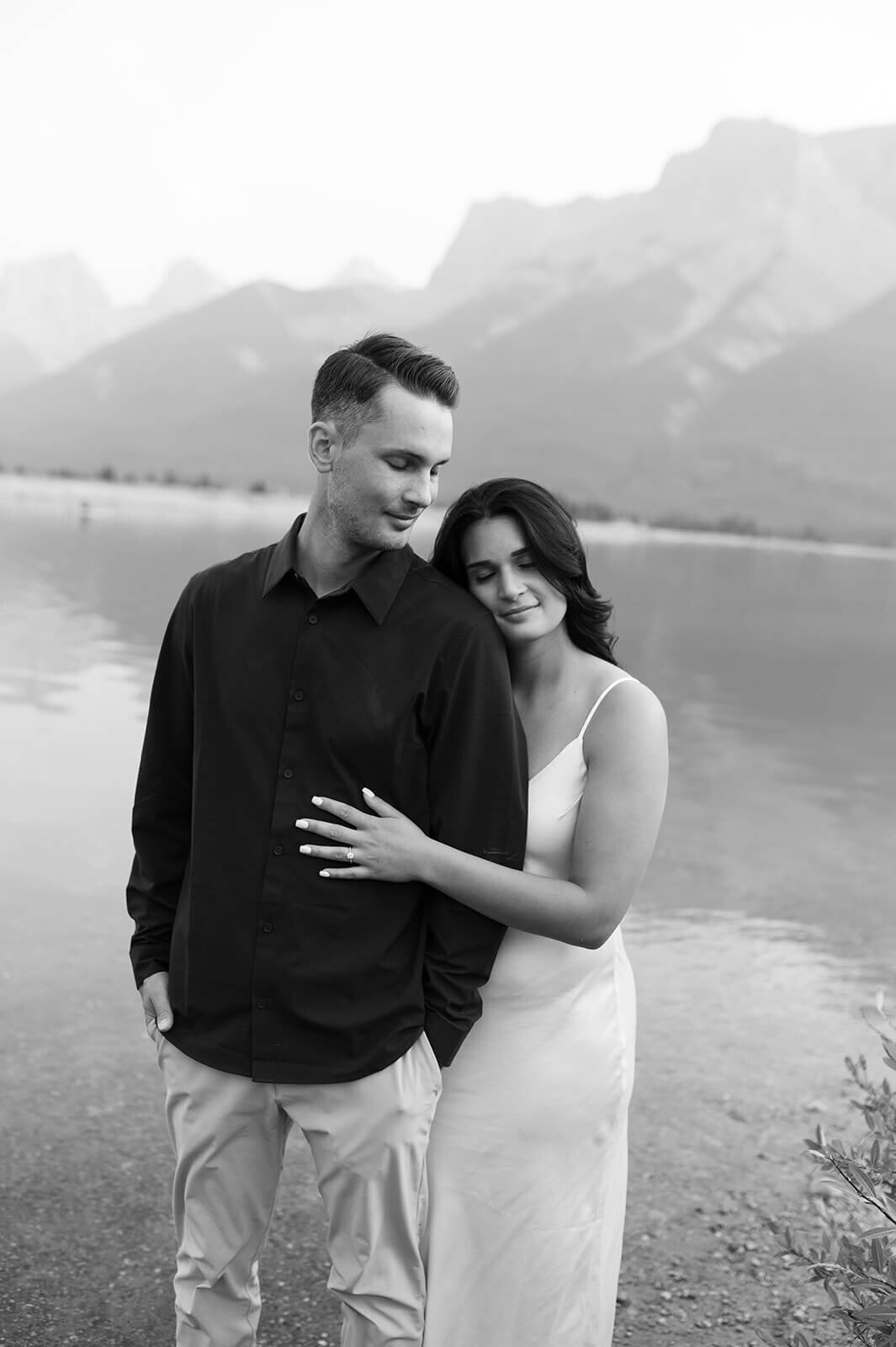 Engagement-photoshoot-Alberta