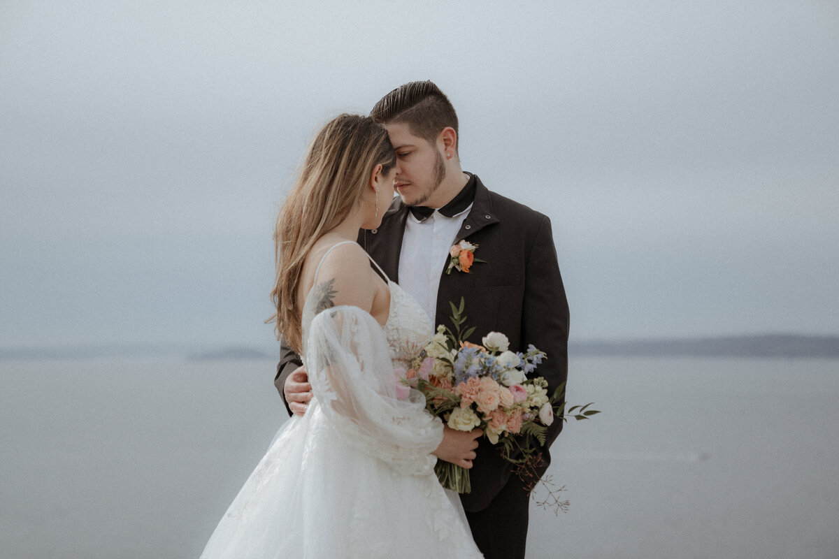 Cristal-Esteban-Elopement-at-Discovery-Park-in-Seattle-Amy-Law-Photography-24