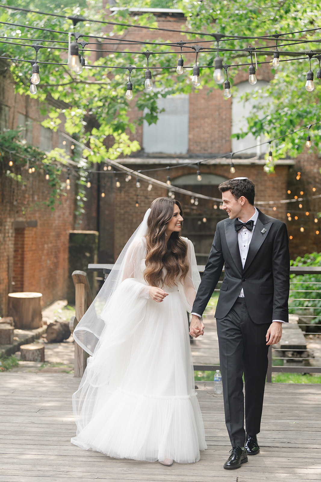 Victoria and Judah-Alex Knight Studio16