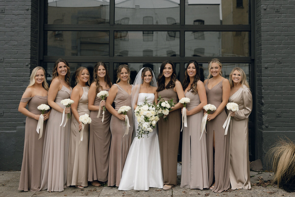 the-evergreen-portland-oregon-wedding-bridal-party-photos-129
