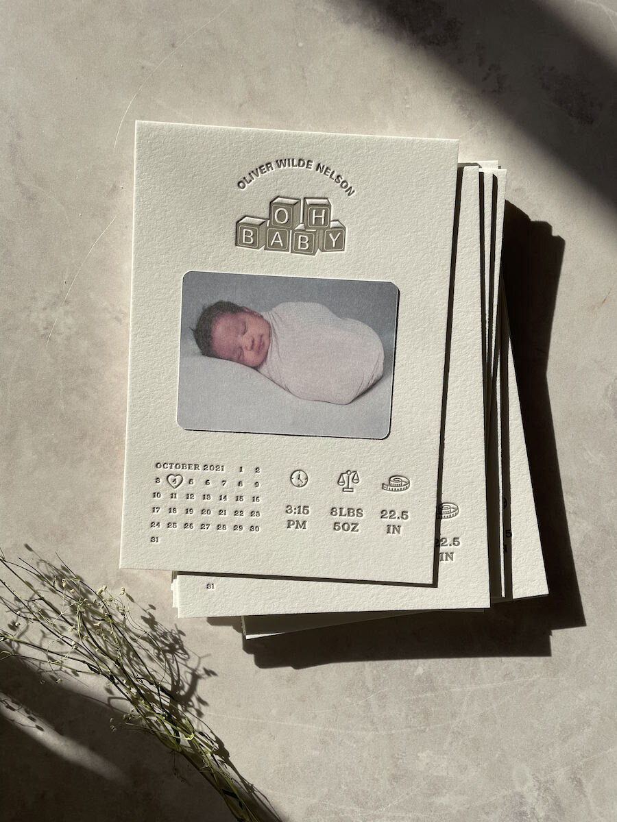 cute-modern-oh-baby-letterpress-birth-announcement-with-photo-bodega-press