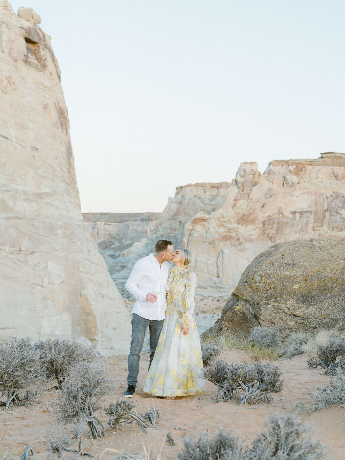 13-KT-Merry-photography-desert-wedding-amangiri
