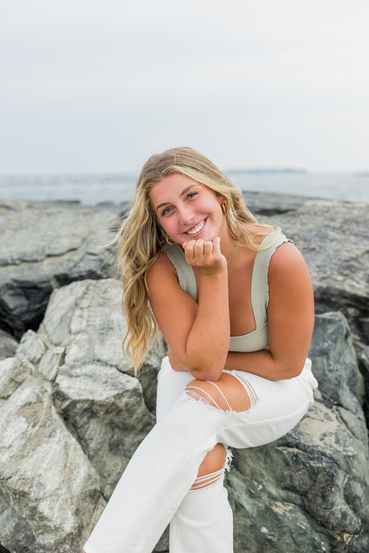 beach senior portrait session 