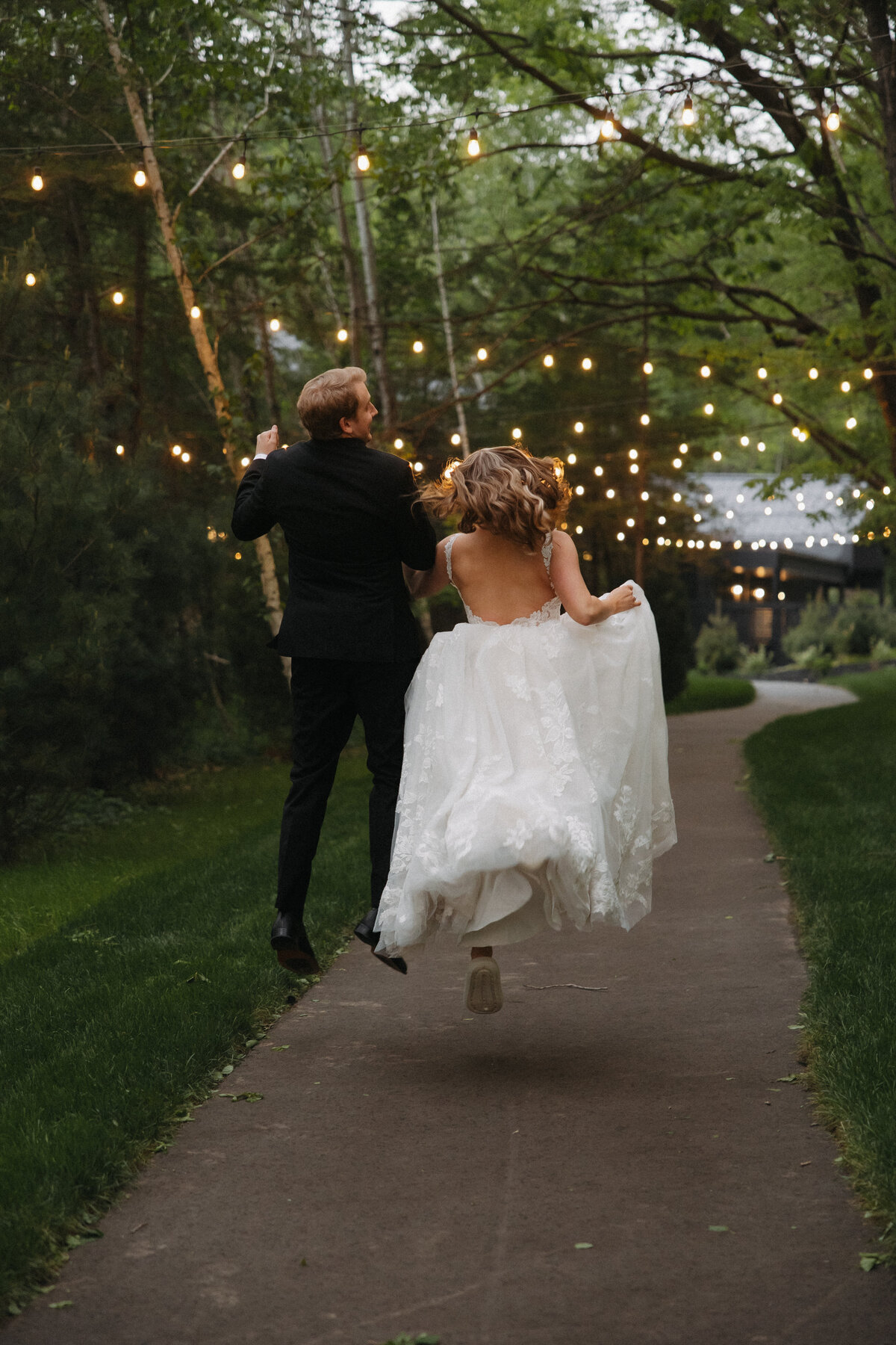 Katelyn and Josiah's Pepin, Wisconsin Wedding Photography-721