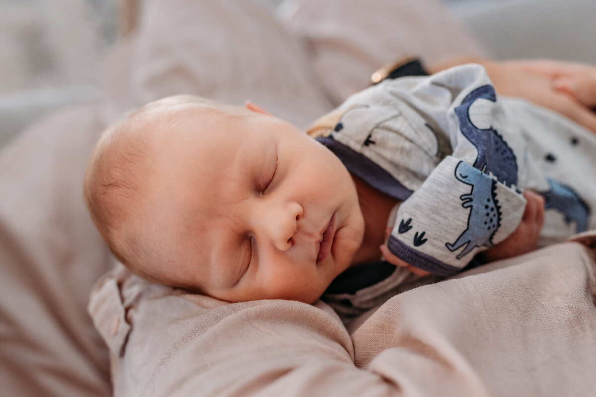 In-Home-Newborn-Photography-Megan Browne-Melbourne-Newborn-Photographer (126)